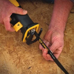 Dewalt Cordless Reciprocating Saw - MAX XR Bare - 20V - Bare Tool (battery Not Included) -ToolPro Sales Store 00276293c L
