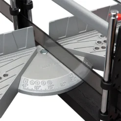 Craftsman Clamping Mitre Box Saw - Adjustable Angle