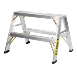 Featherlite Stepladder - Aluminum - 2-ft H - Slip-Resistant - 300-lb Capacity