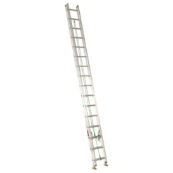 Eagle Extension Ladder - Type T2 - Aluminum - 32-ft H - Professional